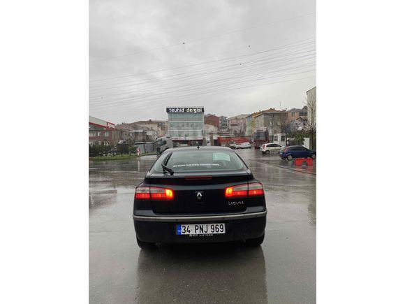 Sahibinden Renault Laguna 1.6 Privilege 2003 Model  241.000 km Lacivert