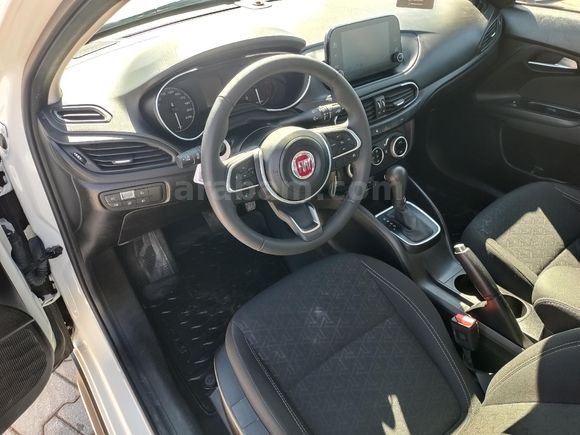 Sahibinden BOYASIZ KAYITSIZ Fiat Egea Cross 1.6 Multijet Urban 2025 Model