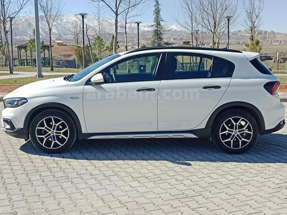 Sahibinden BOYASIZ KAYITSIZ Fiat Egea Cross 1.6 Multijet Urban 2025 Model