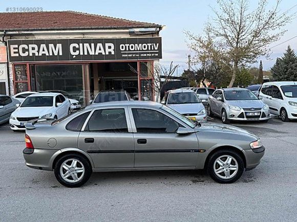 HATASIZ 250.000 KM 1997 MODEL VECTRA KLİMALI