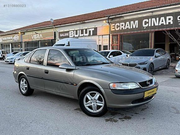 HATASIZ 250.000 KM 1997 MODEL VECTRA KLİMALI