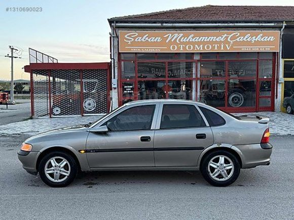 HATASIZ 250.000 KM 1997 MODEL VECTRA KLİMALI