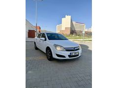 Opel Astra 1.3 CDTI 6 İleri 2010 Çıkış Orjinal Km Geri Görüş