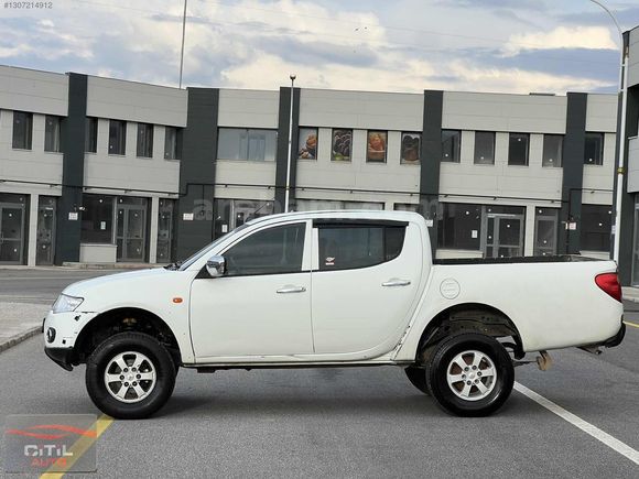 ÇİTİL'DEN 2013 MODEL MİTSUBİSHİ L 200 KARTA TAKSİT