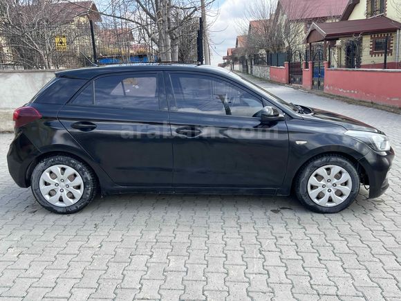 Sahibinden Hyundai i20 1.4 MPI Jump 2018 Model 