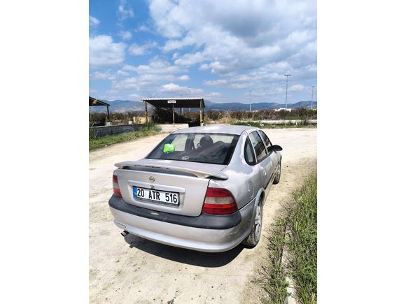 Sahibinden Opel Vectra 2.0 GLS 1996 Model