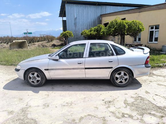 Sahibinden Opel Vectra 2.0 GLS 1996 Model