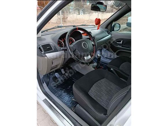 Memurdan Tramersiz Renault Symbol 1.5 dCi Expression 2011 Model 