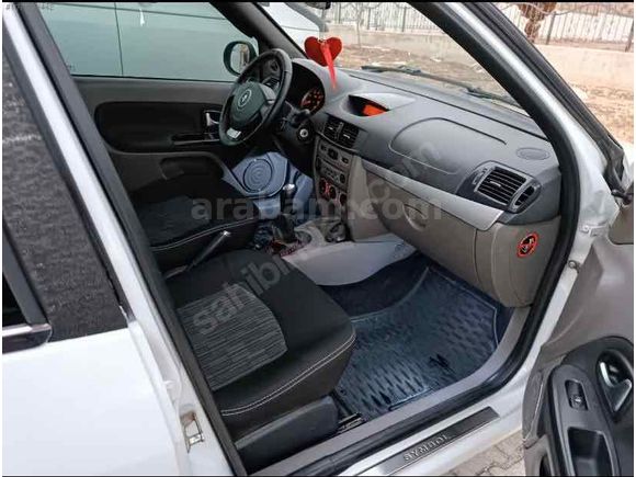 Memurdan Tramersiz Renault Symbol 1.5 dCi Expression 2011 Model 
