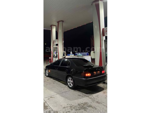 Avensis. Temiz  arayanlara 


