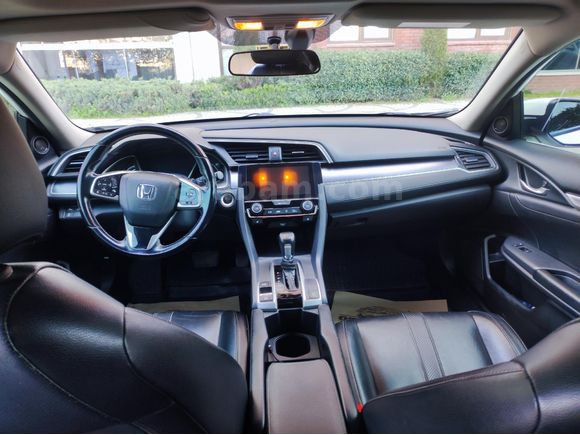 Sahibinden Honda Civic 1.6i VTEC Eco Executive 2018 Model