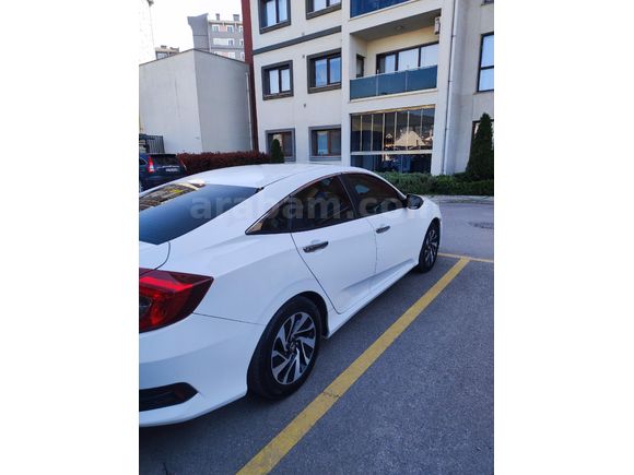 Sahibinden Honda Civic 1.6i VTEC Eco Executive 2018 Model