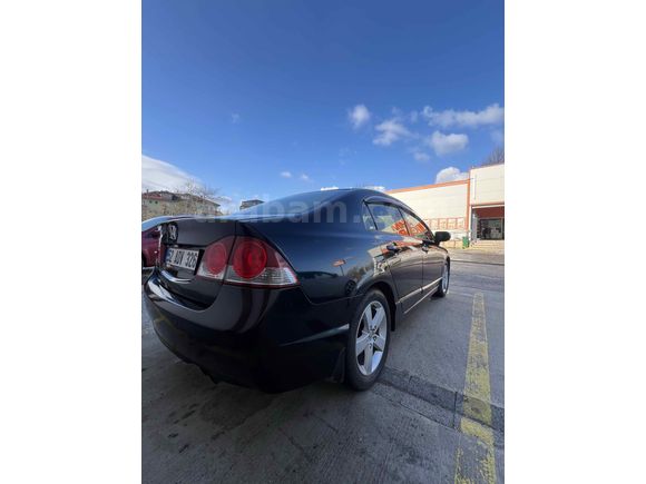Sahibinden Honda Civic 1.6i VTEC Elegance 2009 Model 
