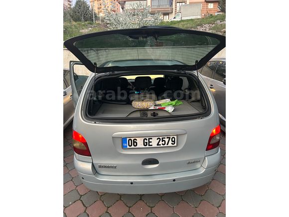 Sahibinden Renault Scenic 2.0 Privilege 2002 Model 
