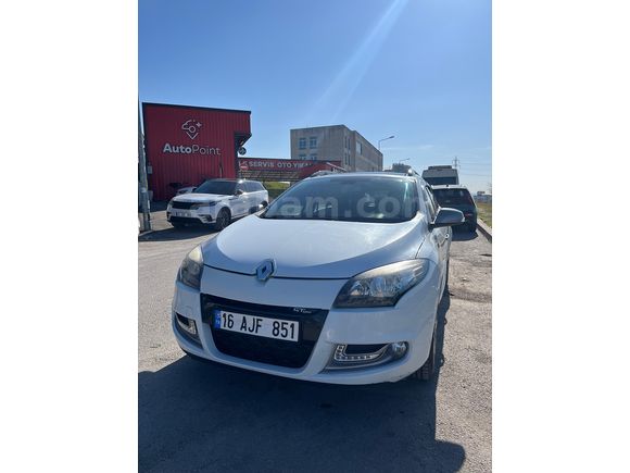 DEĞİŞENSİZ/TRAMERSİZ - Sahibinden Renault Megane 1.5 dCi Sport Tourer GT-Line 2013 Model