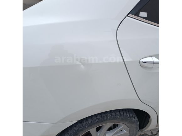 Sahibinden Toyota Corolla 1.4 D-4D Advance 2016 Model  198.000 km Beyaz