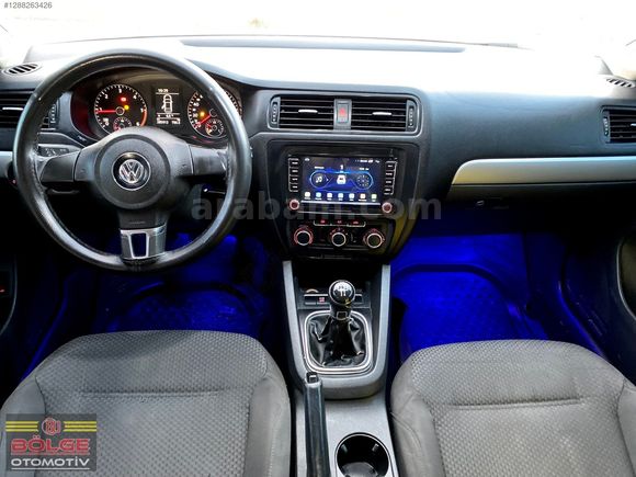 2013 WW JETTA 1.6 DİZEL COMFORT DÖNÜŞÜM DÜZGÜN ARAC