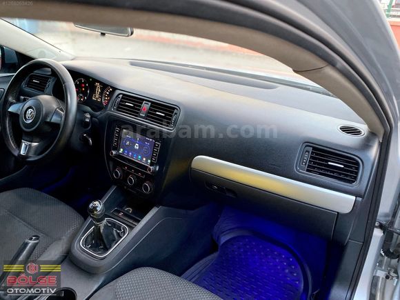 2013 WW JETTA 1.6 DİZEL COMFORT DÖNÜŞÜM DÜZGÜN ARAC