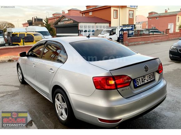 2013 WW JETTA 1.6 DİZEL COMFORT DÖNÜŞÜM DÜZGÜN ARAC