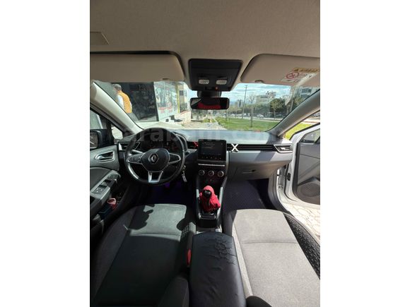 Sahibinden Renault Clio 1.0 TCe Touch 2023 Model 