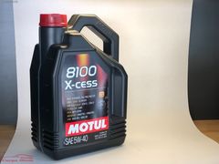 MOTUL 8100X-CESS 5/40 YAĞ 4 LİTRE