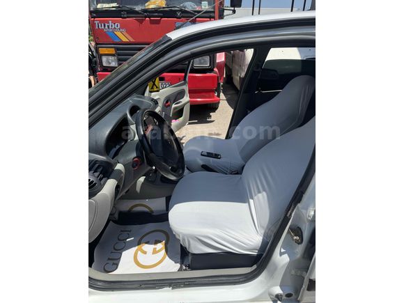 Sahibinden Renault Clio 1.5 dCi Expression 2006 Model 