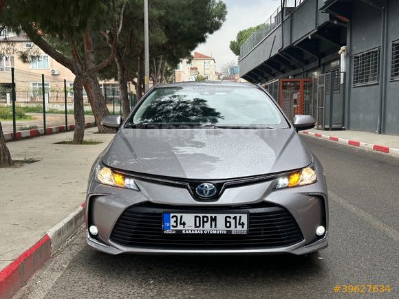 2020 MODEL 1.8HYBİRD FULL 72BİNDE TEMİZ MASRAFSIZ BAKIMLIDIR