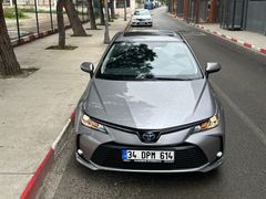 2020 MODEL 1.8HYBİRD FULL 72BİNDE TEMİZ MASRAFSIZ BAKIMLIDIR