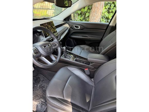 Sahibinden Jeep Compass 1.5 GSE Summit 2024 Model 