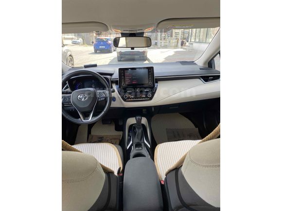 Sahibinden Toyota Corolla 1.8 Hybrid Dream 2020 Model  82.000 km Gri (metalik)