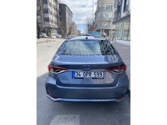 Sahibinden Toyota Corolla 1.8 Hybrid Dream 2020 Model  82.000 km Gri (metalik)