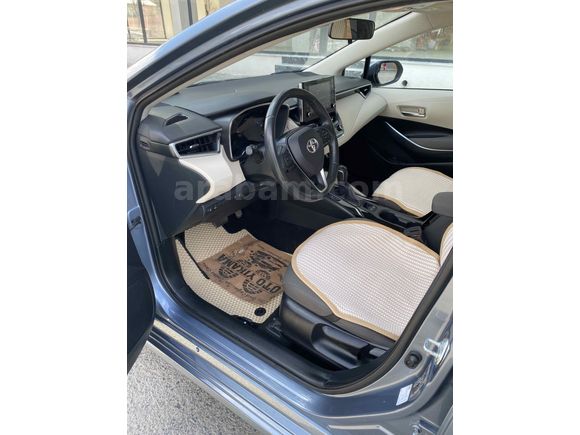 Sahibinden Toyota Corolla 1.8 Hybrid Dream 2020 Model  82.000 km Gri (metalik)