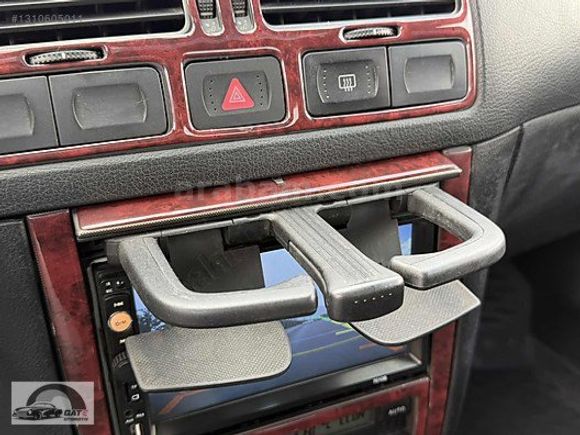 BORA 1.6 SUNROOFLU OTOMATİK VİTES DEĞİŞENSİZ TERTEMİZ FB PLAKA
