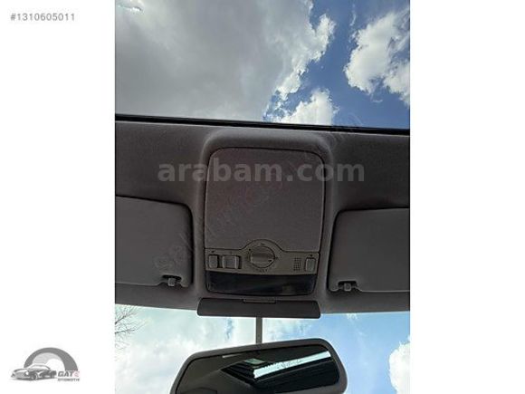 BORA 1.6 SUNROOFLU OTOMATİK VİTES DEĞİŞENSİZ TERTEMİZ FB PLAKA