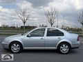BORA 1.6 SUNROOFLU OTOMATİK VİTES DEĞİŞENSİZ TERTEMİZ FB PLAKA