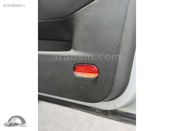 BORA 1.6 SUNROOFLU OTOMATİK VİTES DEĞİŞENSİZ TERTEMİZ FB PLAKA