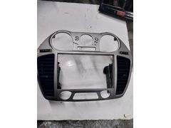 HYUNDAİ İ20 ÇIKMA ORİJİNAL TEYP ÇERÇEVESİ 05435439694 