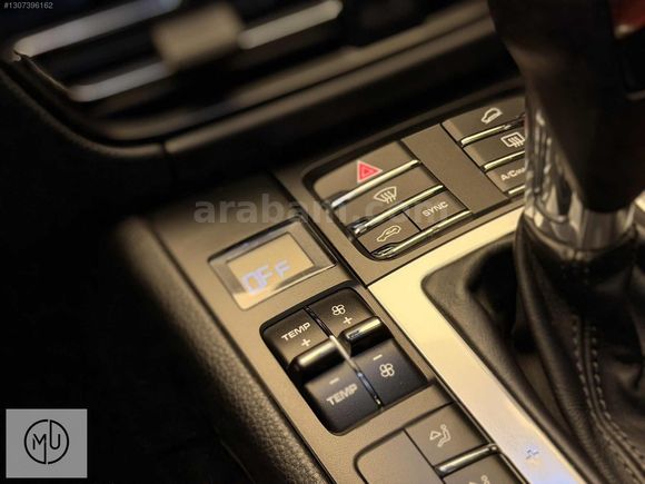 'UZUNOĞLU' 2020 PORSCHE MACAN 2.0 100.000 KM BAYİ ÇIKIŞLI !!