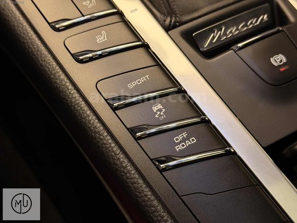'UZUNOĞLU' 2020 PORSCHE MACAN 2.0 100.000 KM BAYİ ÇIKIŞLI !!