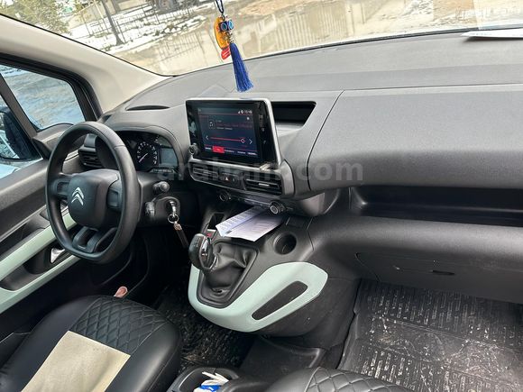 Sahibinden Citroen Berlingo 1.5 BlueHDI Feel Stil 2020 Model 