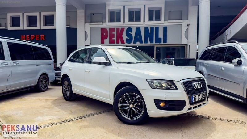 2011 AUDI Q5 2.0 TDI QUATTRO 2