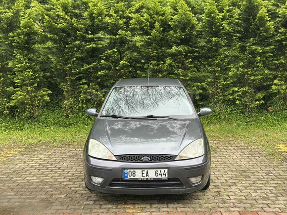 Sahibinden Ford Focus 1.6 Ghia 2005 Model 