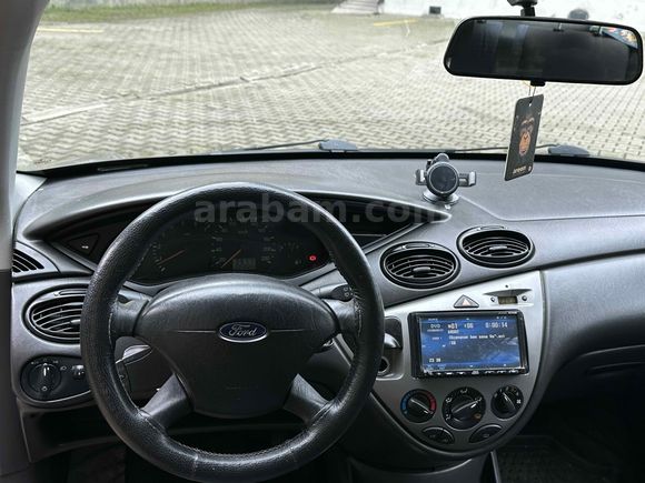 Sahibinden Ford Focus 1.6 Ghia 2005 Model 