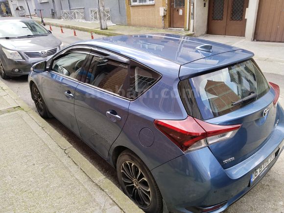 Sahibinden Toyota Auris 1.33 Life 2016 Model