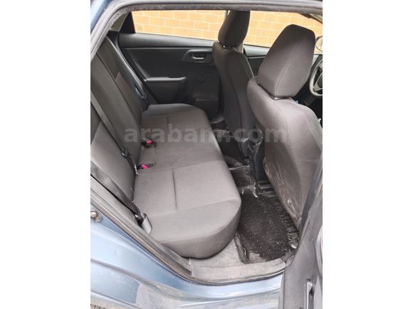 Sahibinden Toyota Auris 1.33 Life 2016 Model