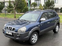 KUSURSUZ TEMİZLİKTE 2005 HYUNDAİ TUCSON 4x4 2.0 CRDI OTOMATİK
