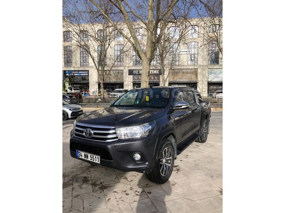 Sahibinden Toyota Hilux 2.4 D-4D 4x2 Adventure 2016 Model