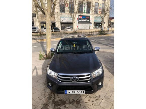 Sahibinden Toyota Hilux 2.4 D-4D 4x2 Adventure 2016 Model