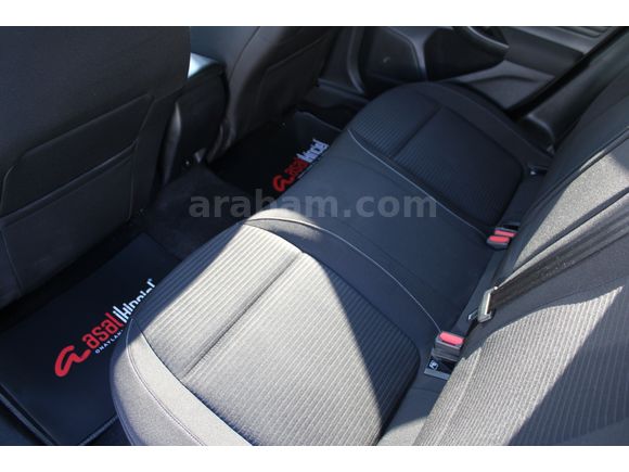 Ford  Focus 1.5 TİTANİUM X