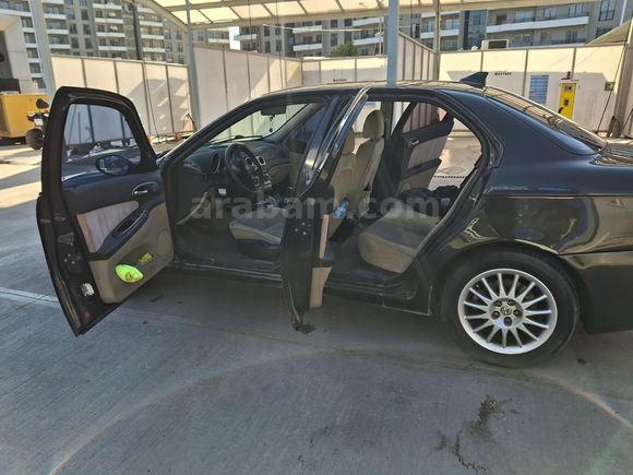 ACİL Alfa Romeo 156 1.6 Distinctive 2004 Model